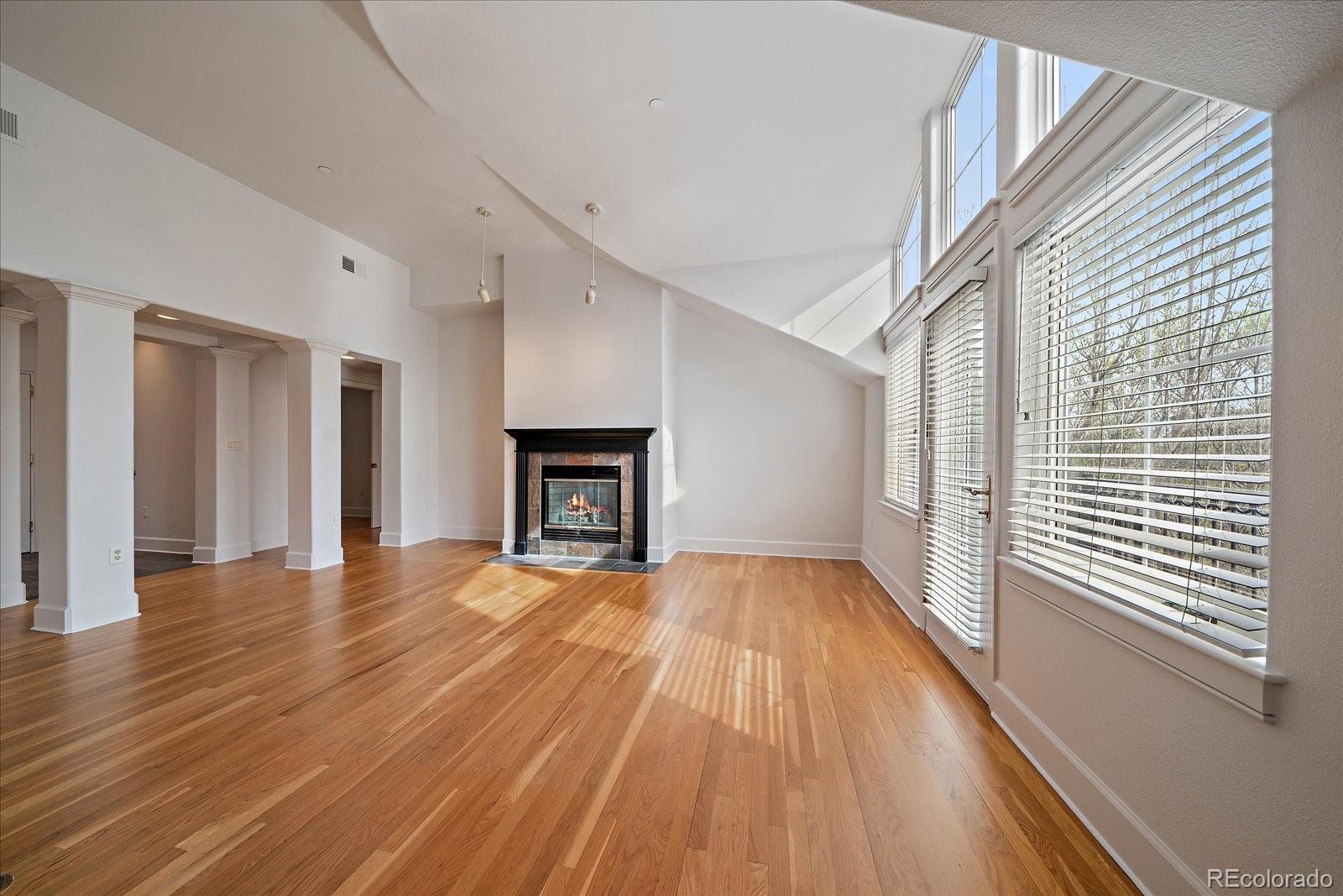 300 Hudson Street Unit: 302