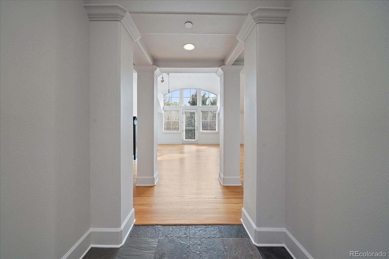 300 Hudson Street Unit: 302