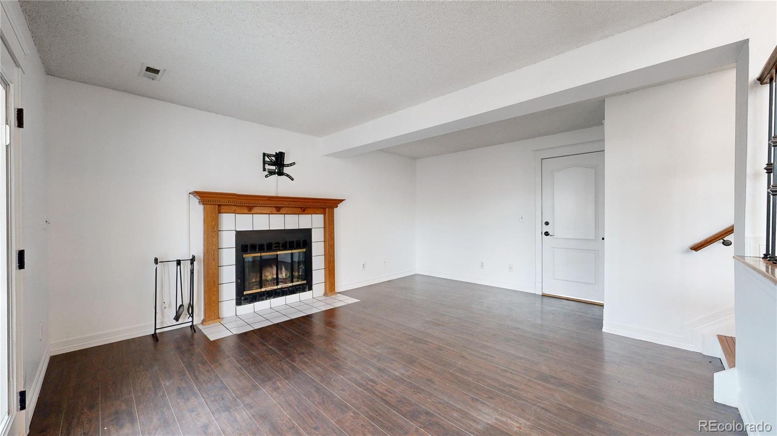 8656 Bluegrass Circle