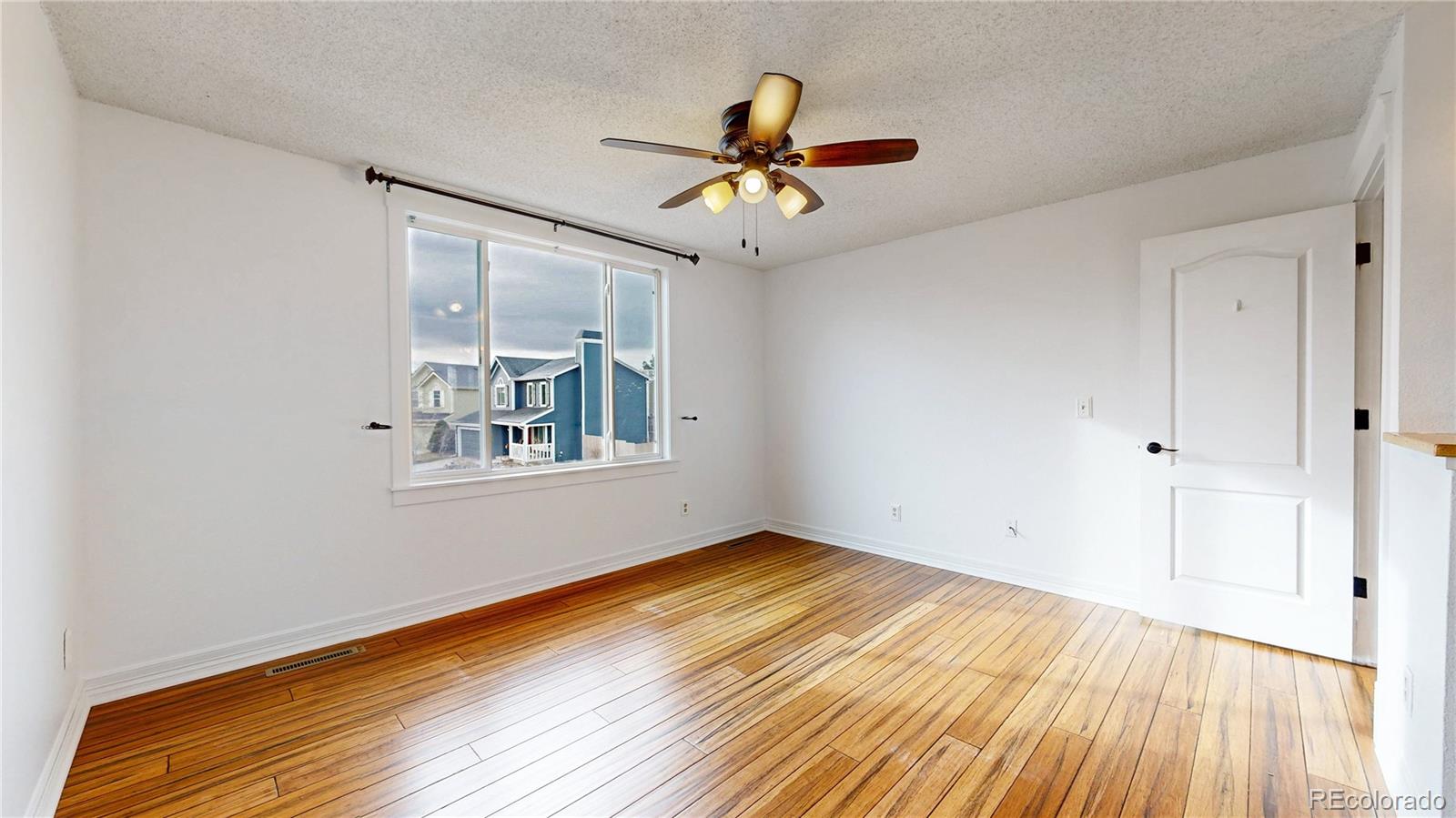 8656 Bluegrass Circle