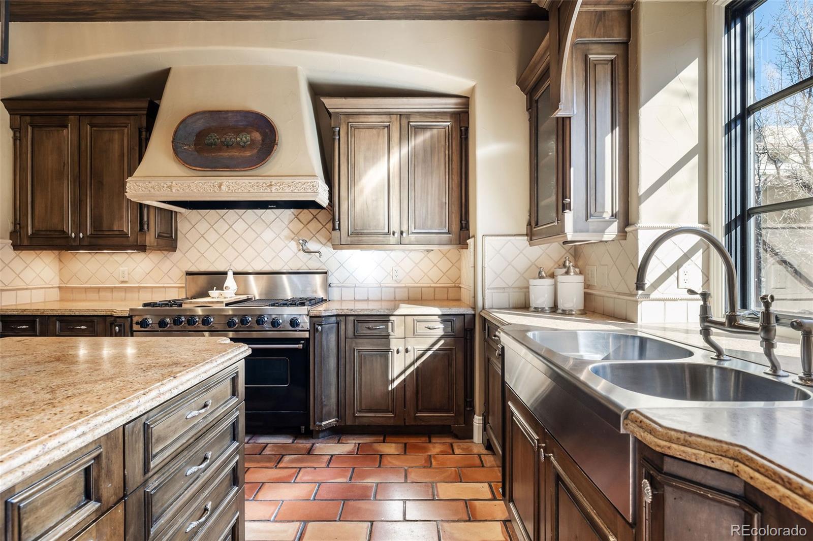 100 S University Boulevard Unit: 8