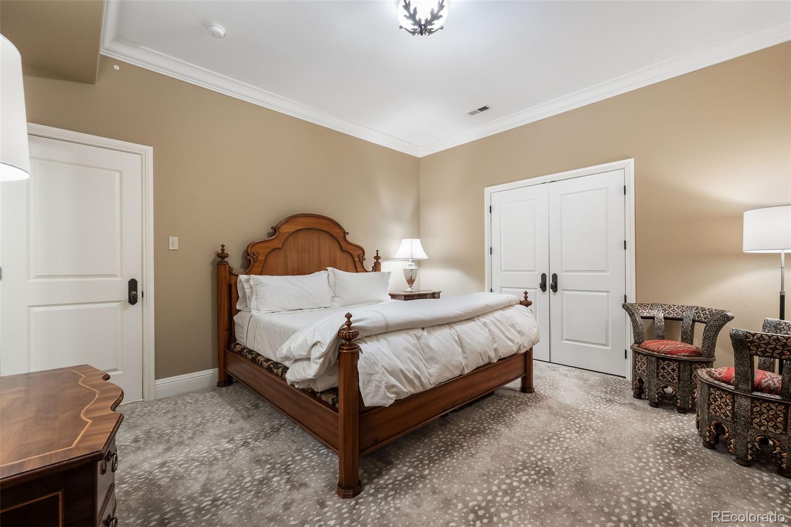 100 S University Boulevard Unit: 8