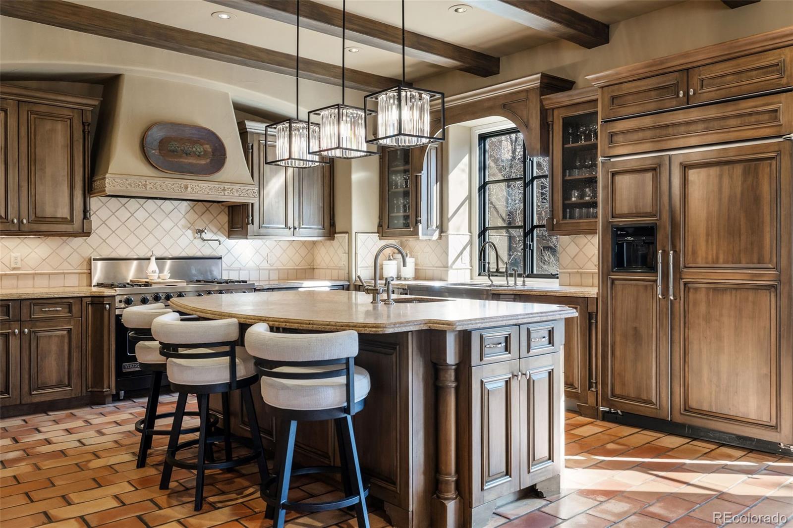 100 S University Boulevard Unit: 8