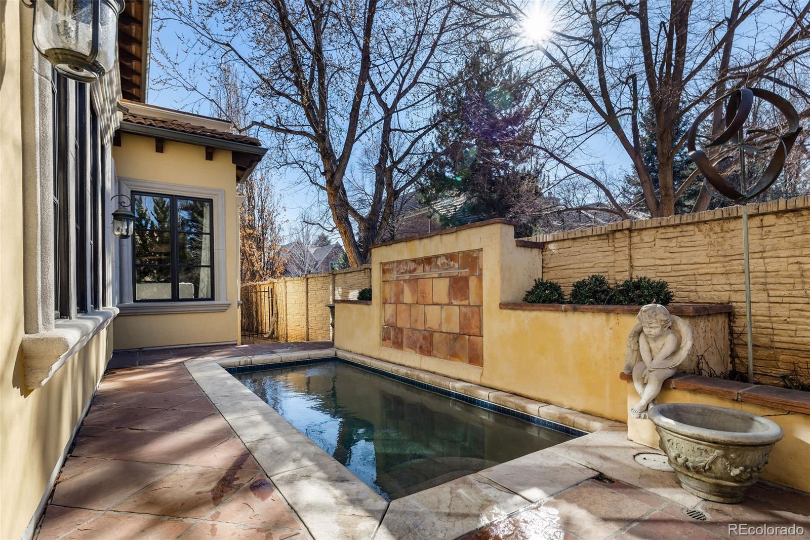 100 S University Boulevard Unit: 8