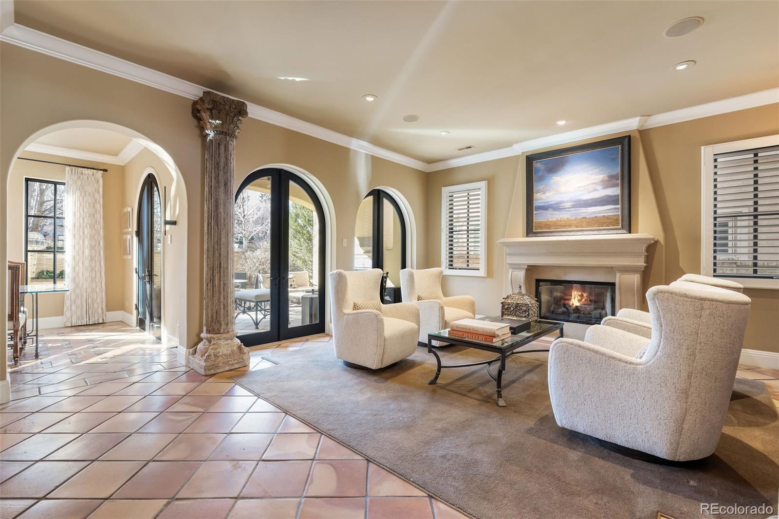 100 S University Boulevard Unit: 8