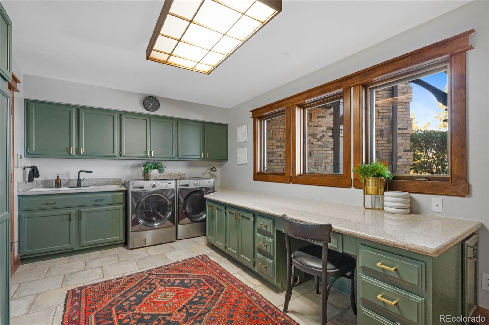 7225 Box Canyon Road