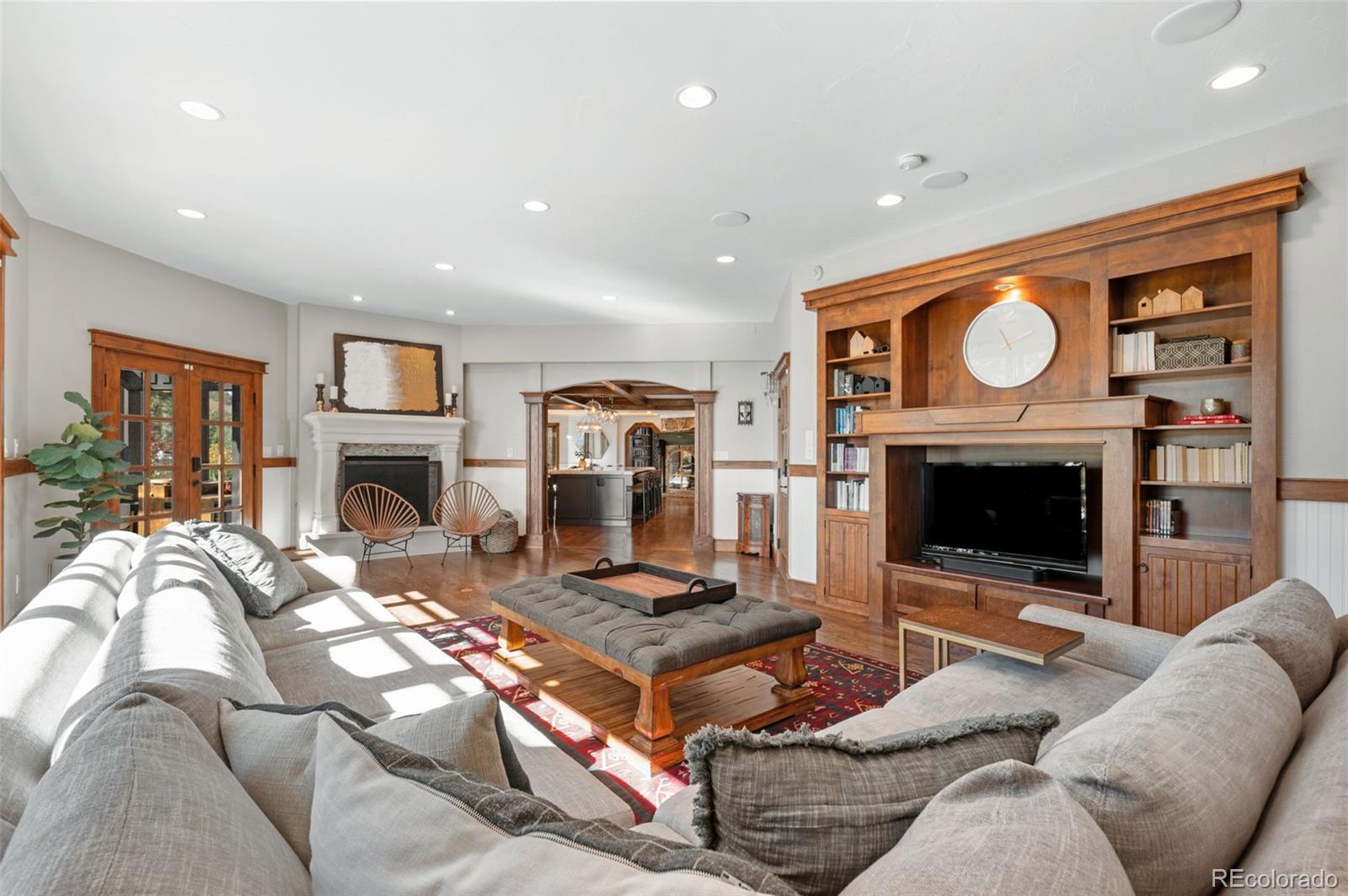 7225 Box Canyon Road