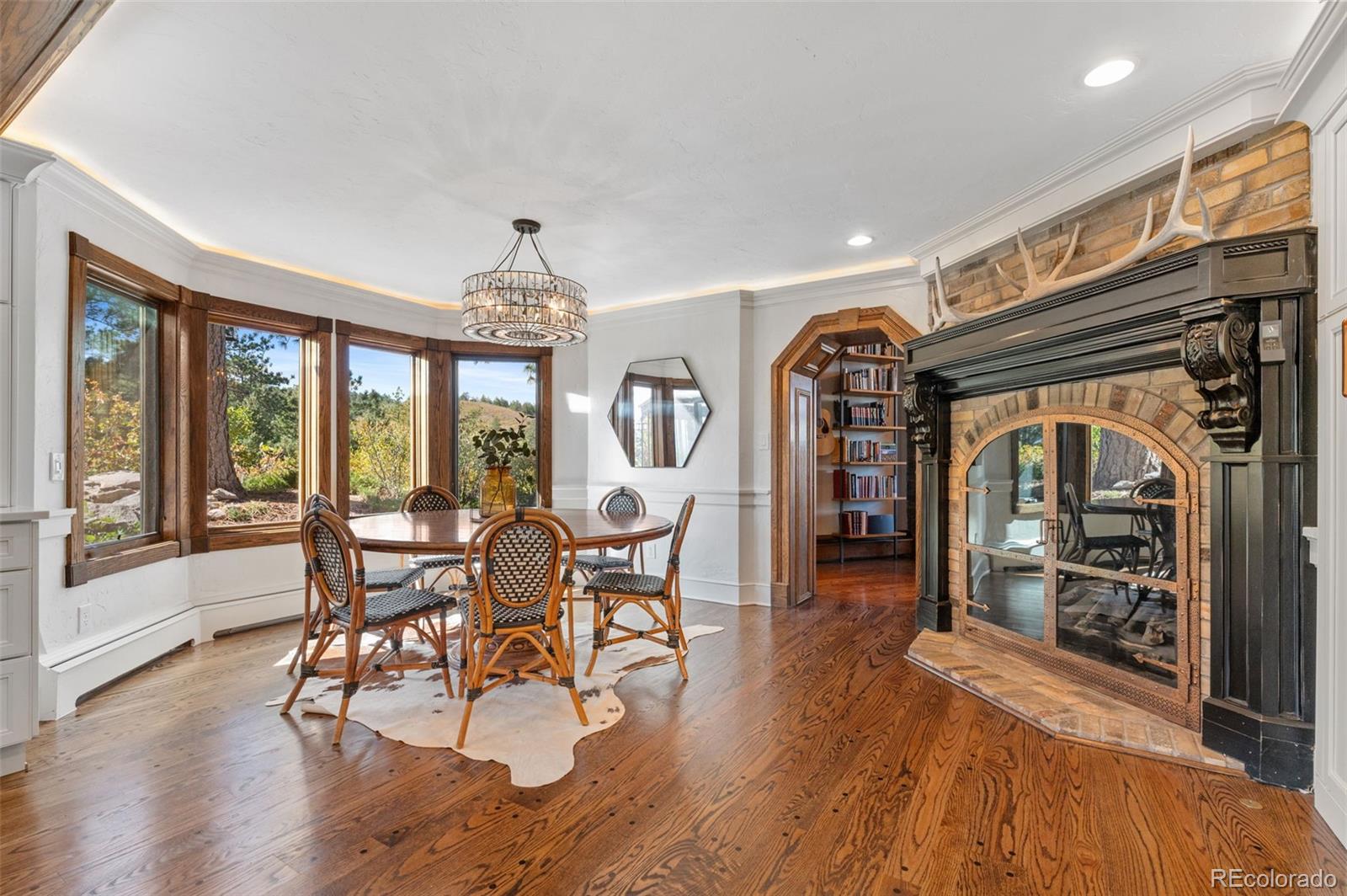 7225 Box Canyon Road