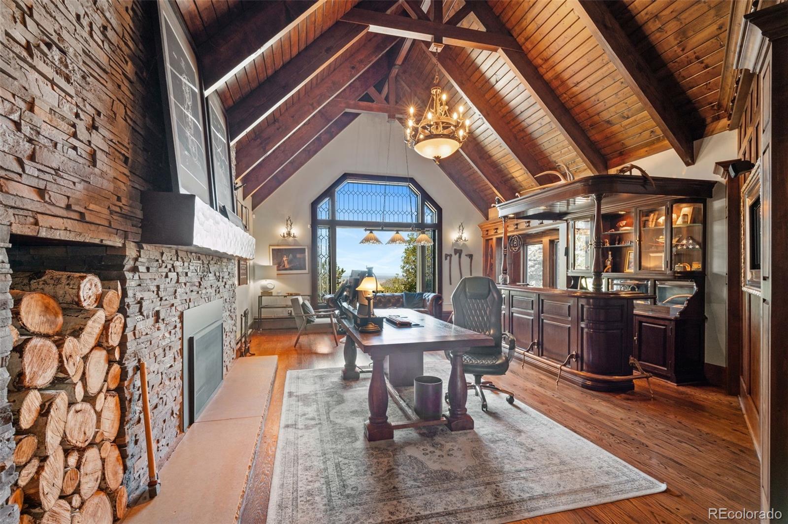 7225 Box Canyon Road