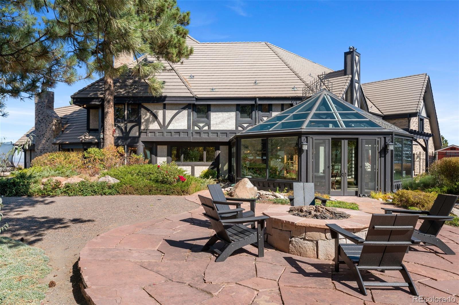 7225 Box Canyon Road