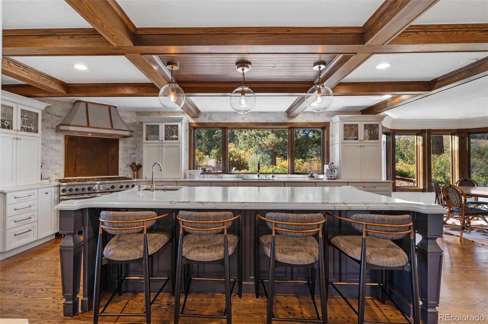 7225 Box Canyon Road