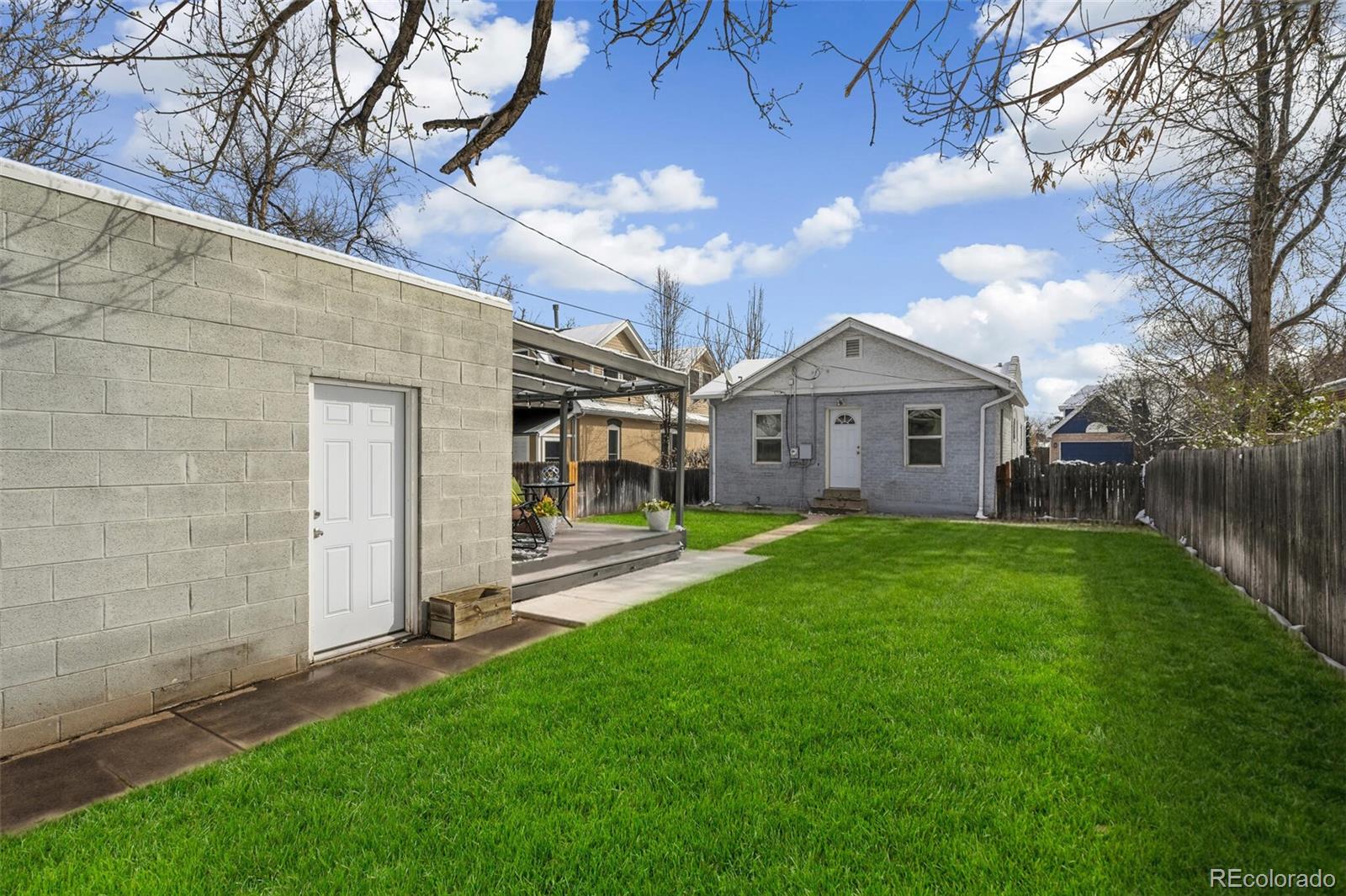 2133 S Ogden Street