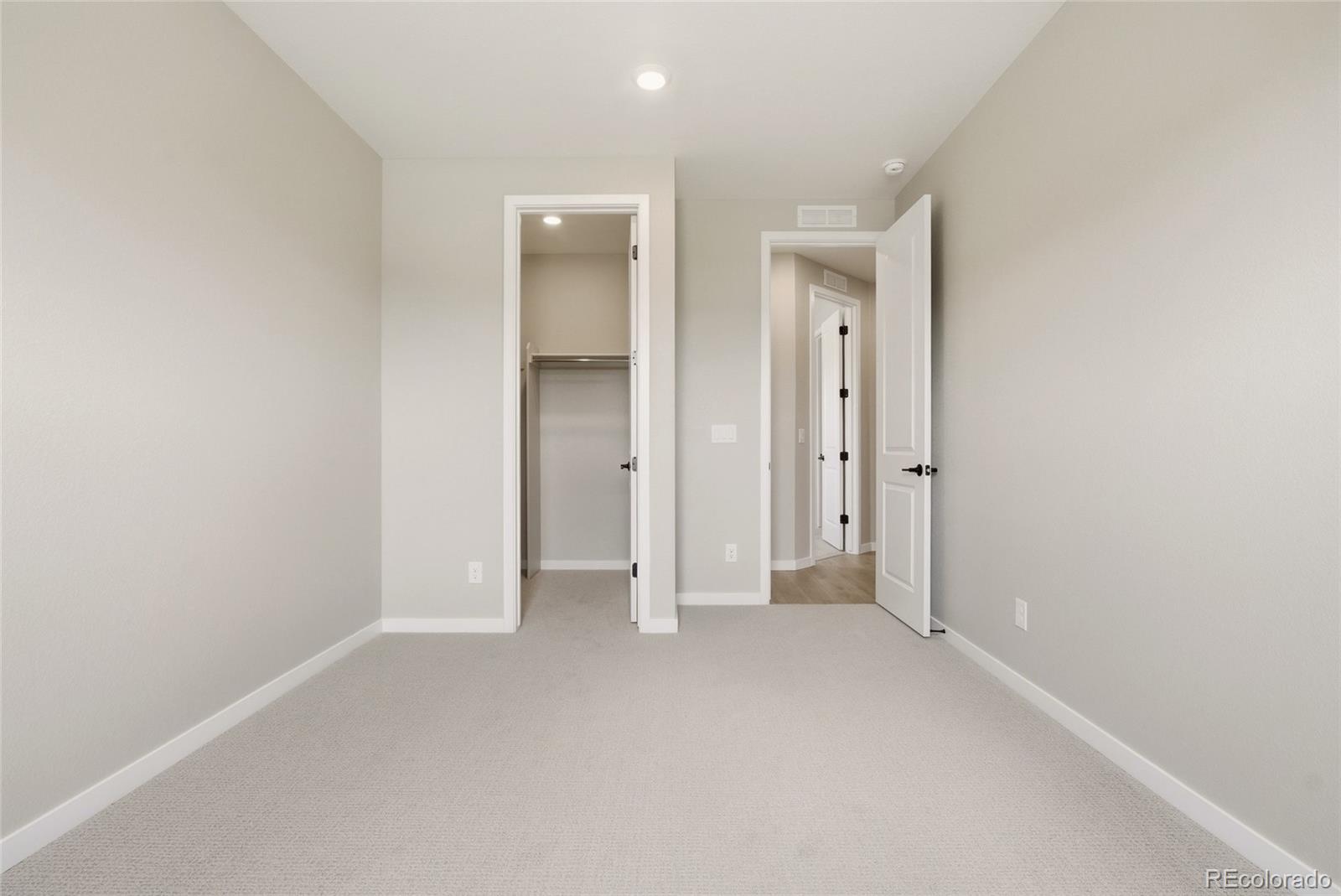 1113 Floyd Place
