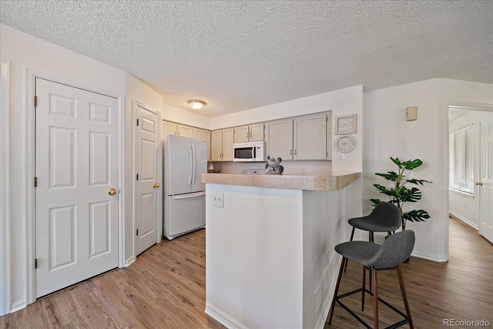 8500 E Jefferson Avenue Unit: 15E