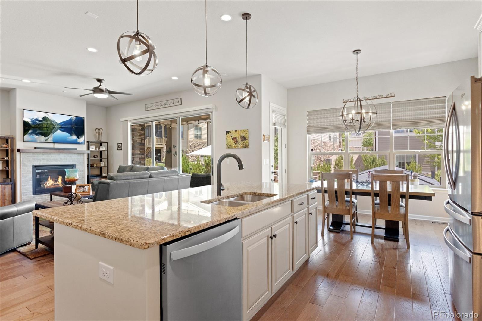 22878 E Bailey Circle