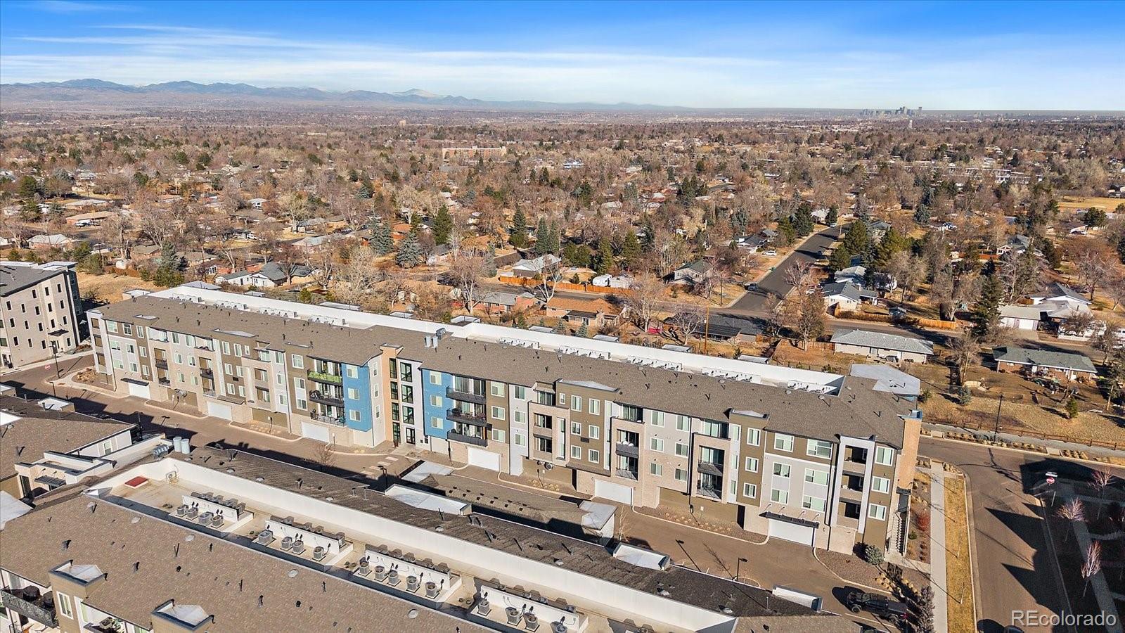 420 E Fremont Place Unit: 203