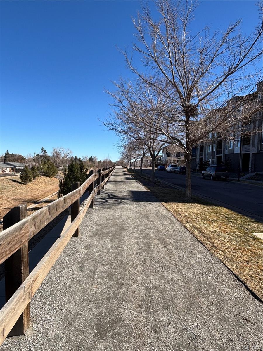 420 E Fremont Place Unit: 203