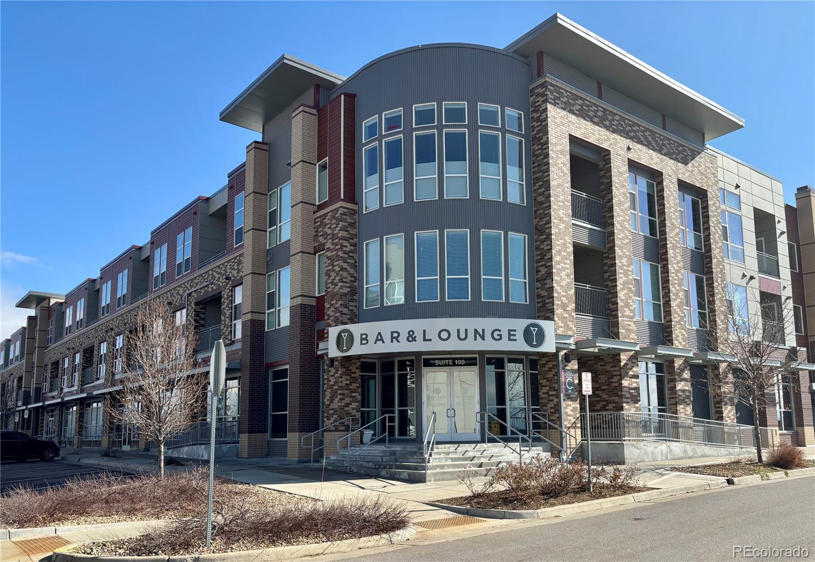 420 E Fremont Place Unit: 203