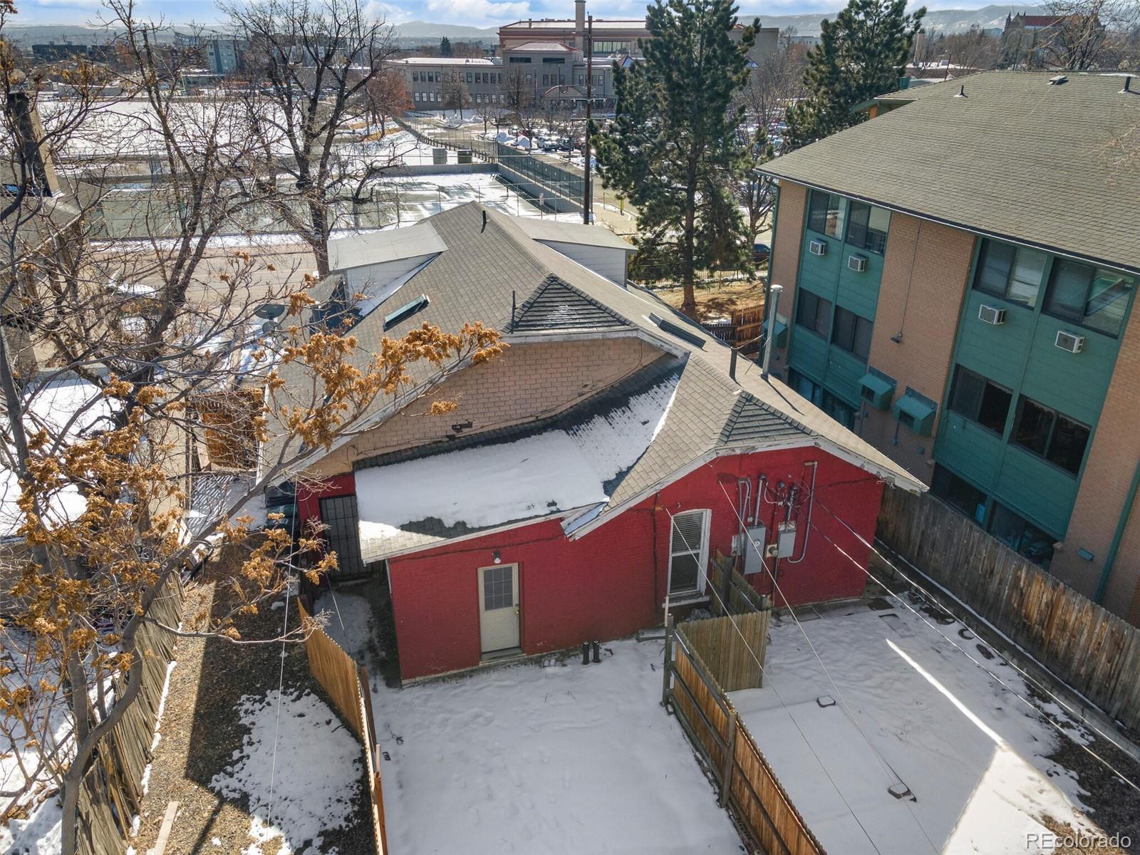 2739-2741 W 32nd Avenue