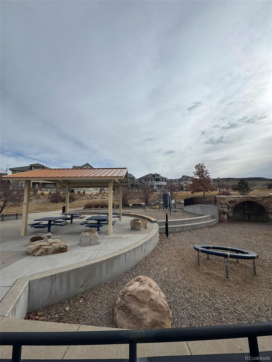 10225 Bellwether Lane