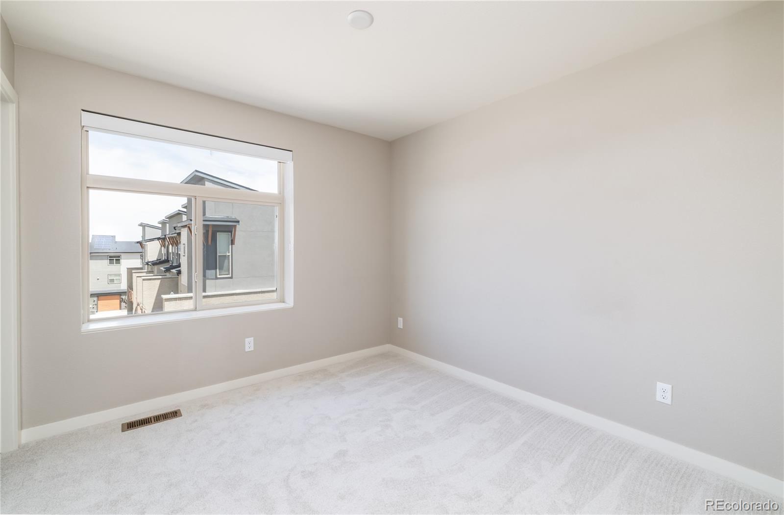 10154 Belvedere Loop