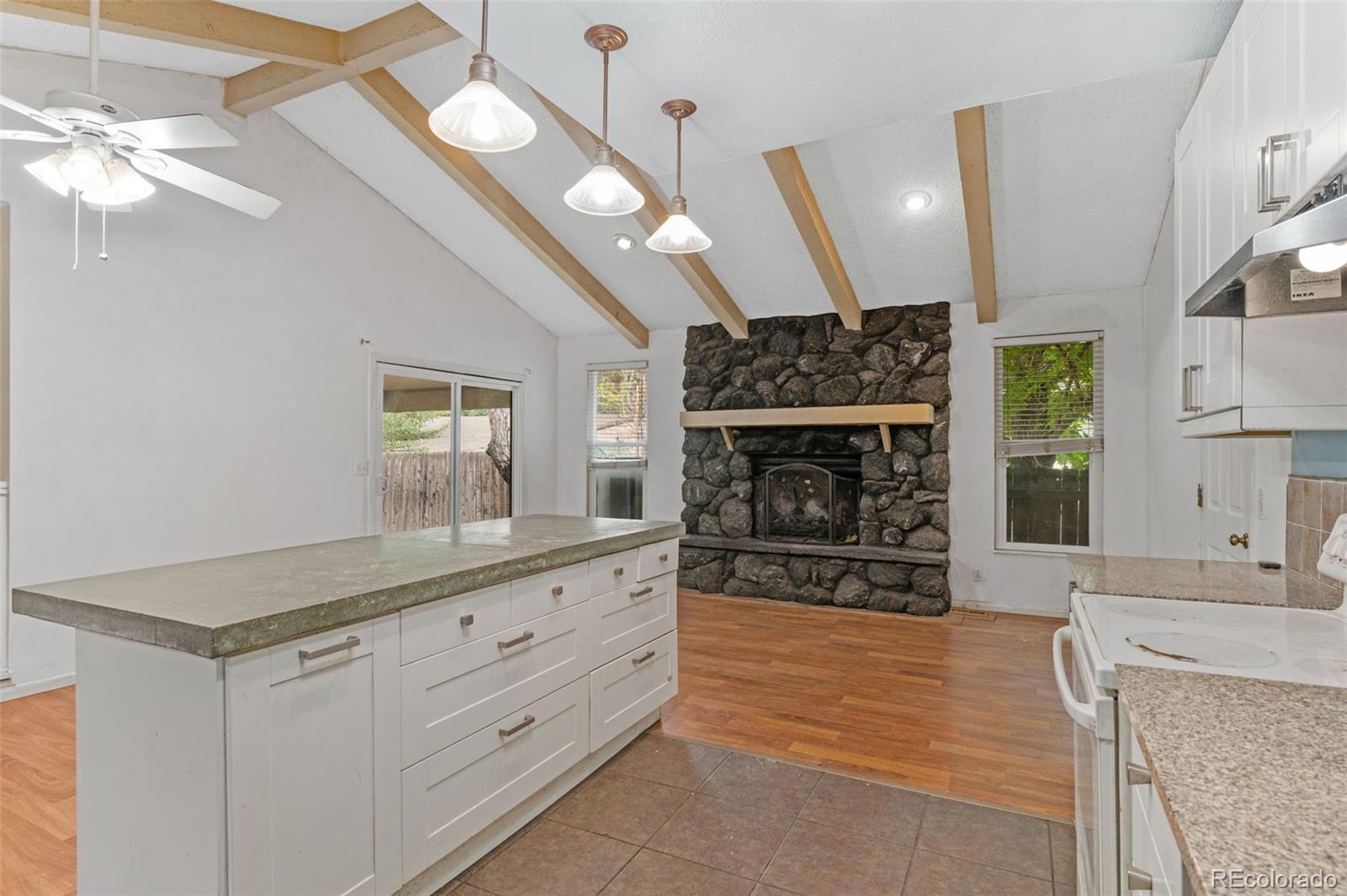 4720 E Louisiana Avenue