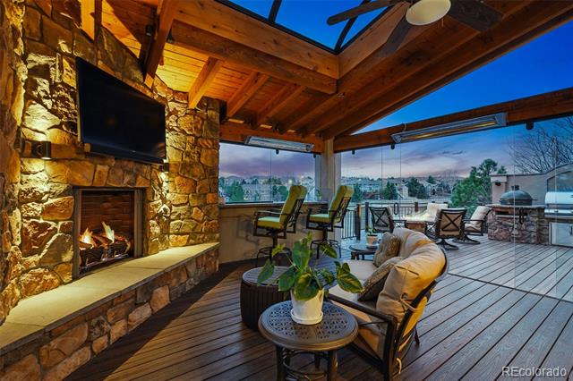 7086 Esperanza Drive