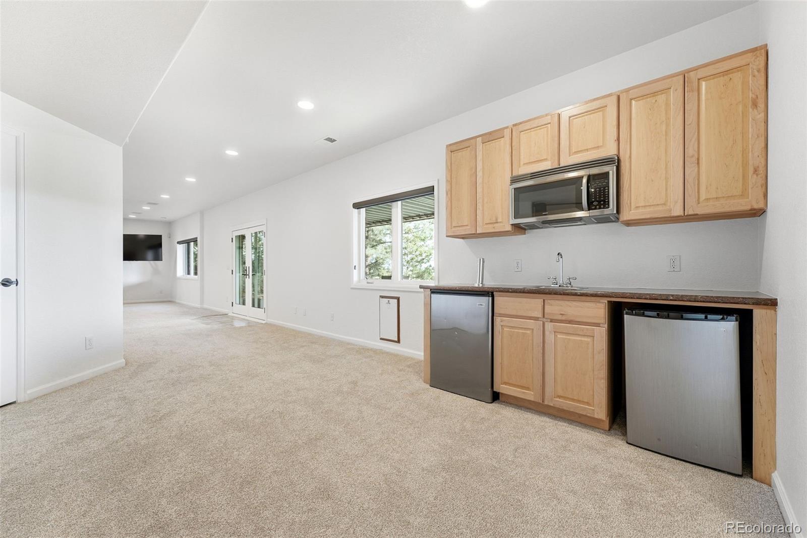 7086 Esperanza Drive