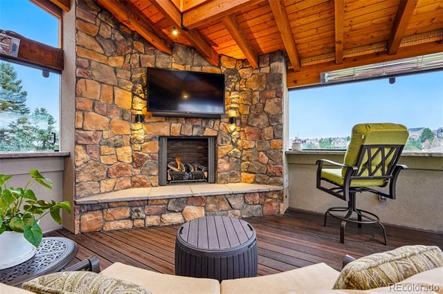 7086 Esperanza Drive