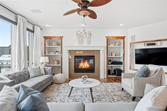 7086 Esperanza Drive