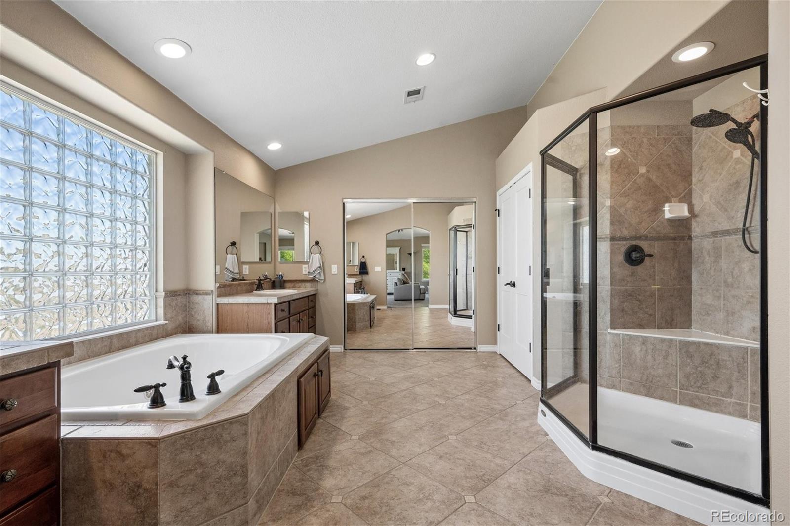 5609 Brahma Place