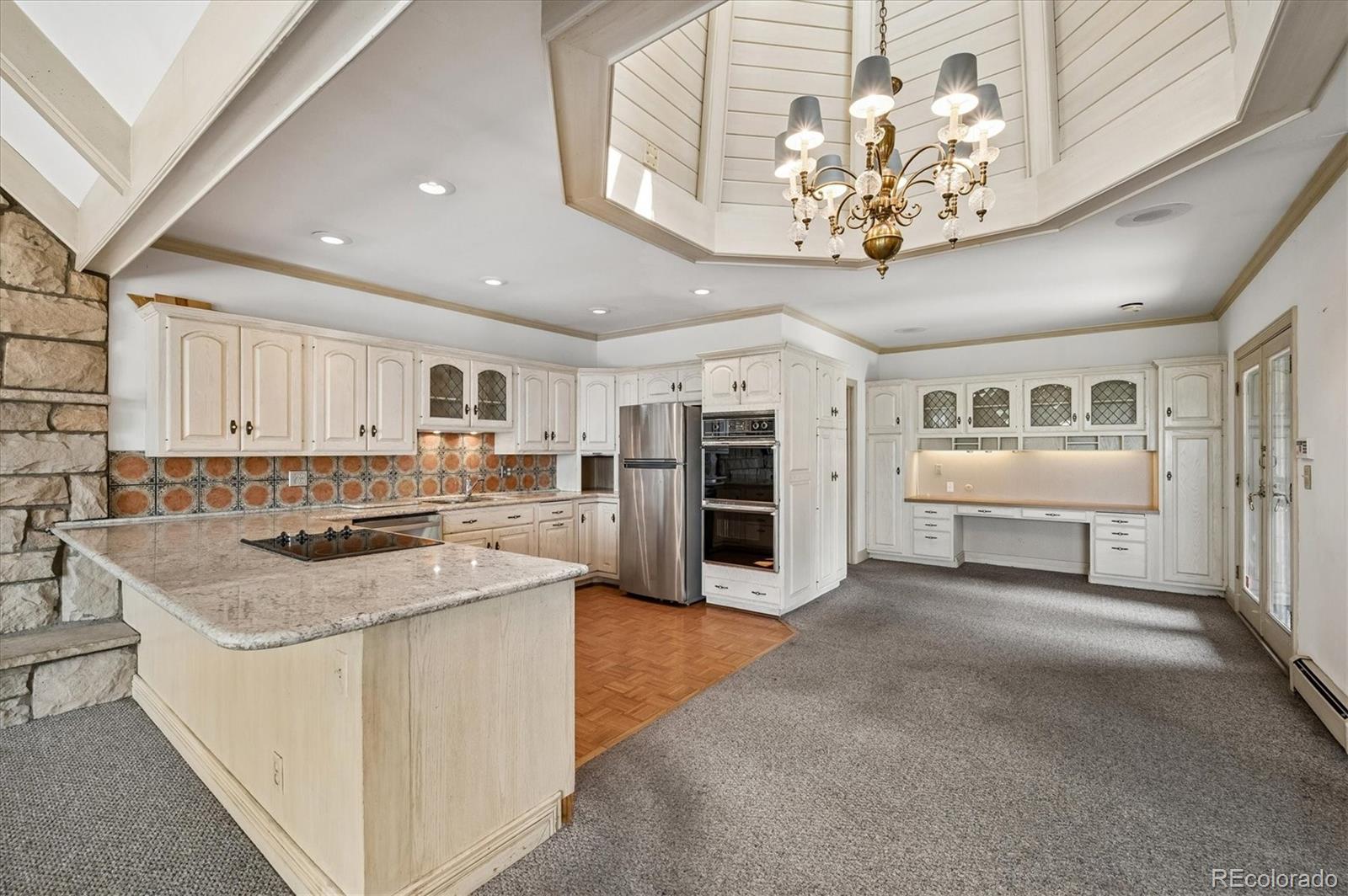 2530 S Gray Court
