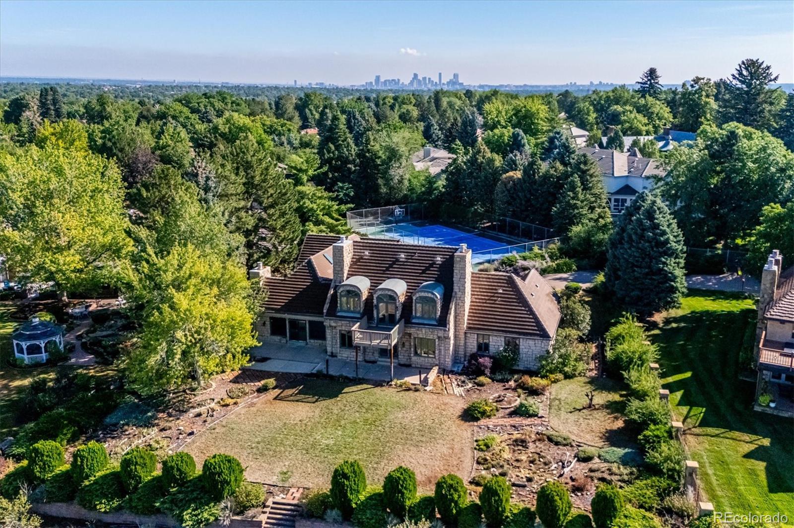 2530 S Gray Court