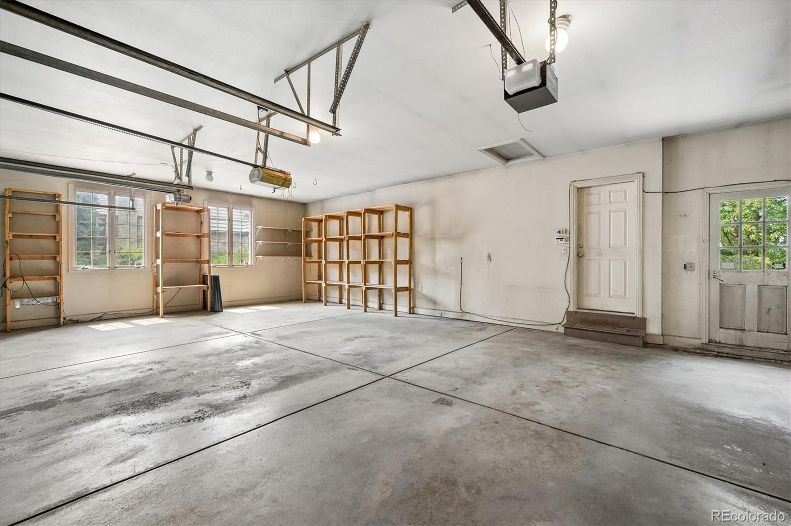 2530 S Gray Court
