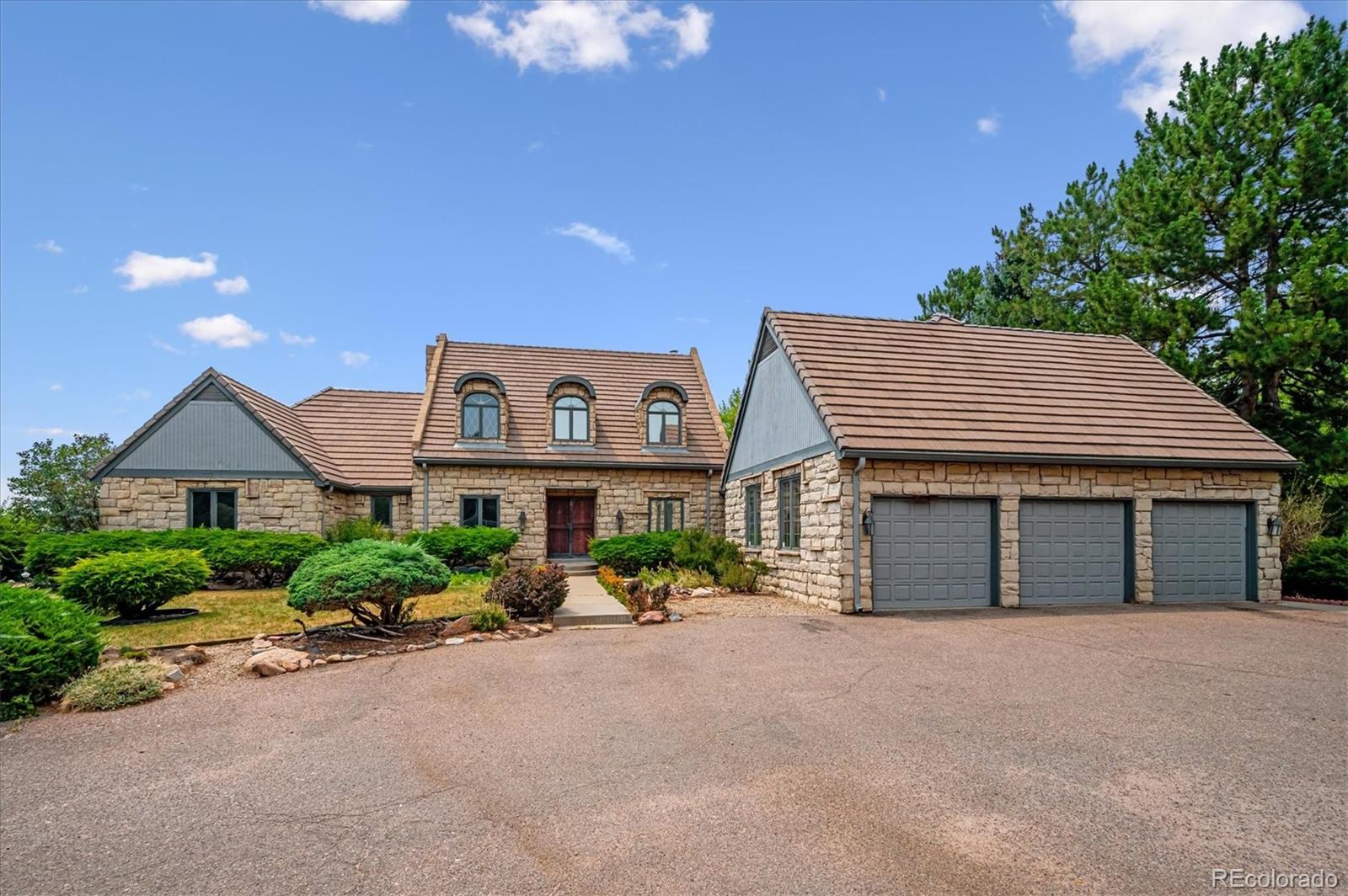 2530 S Gray Court