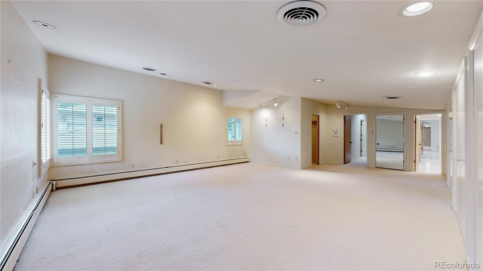 340 Clermont St Pkwy