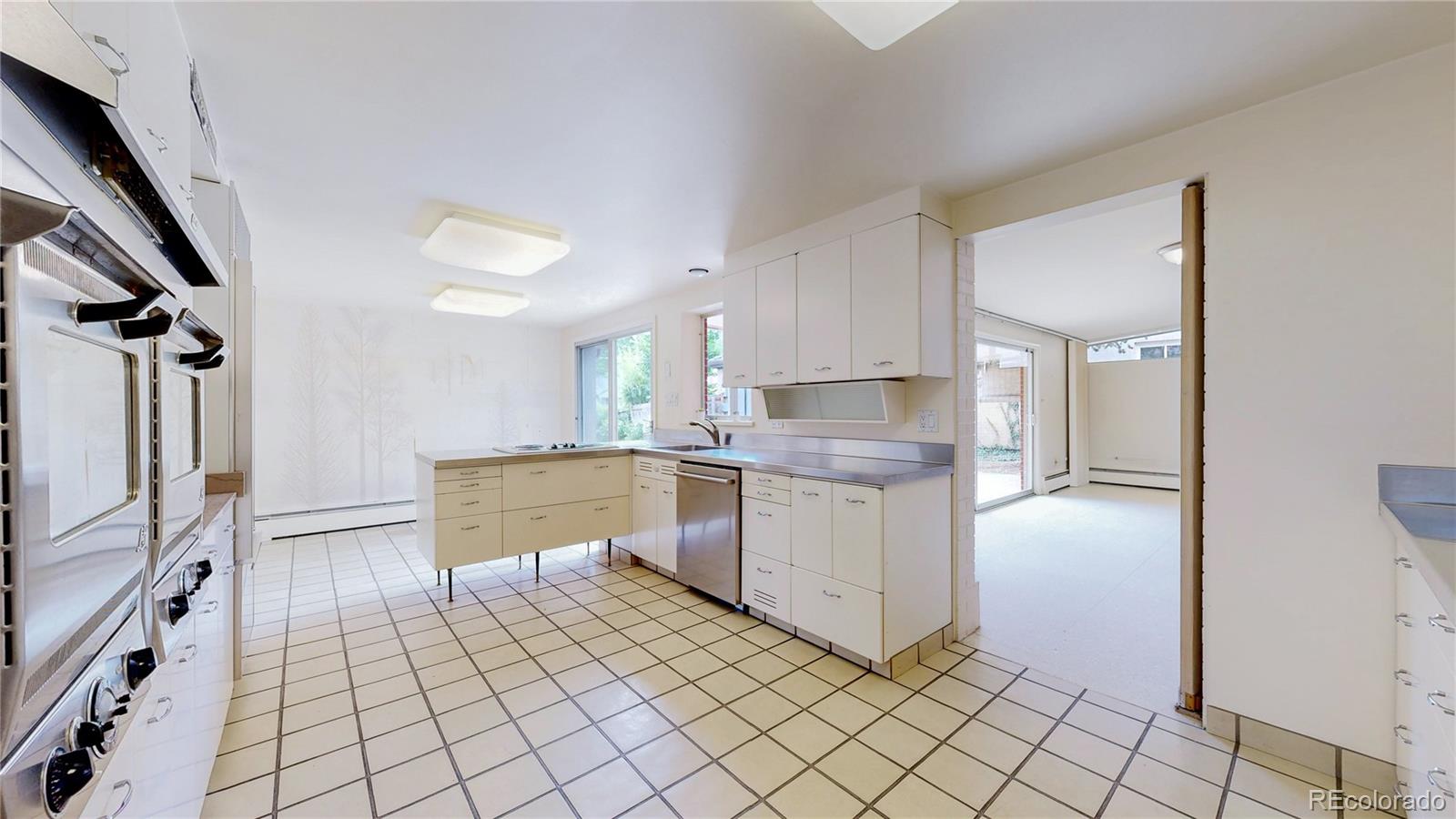 340 Clermont St Pkwy