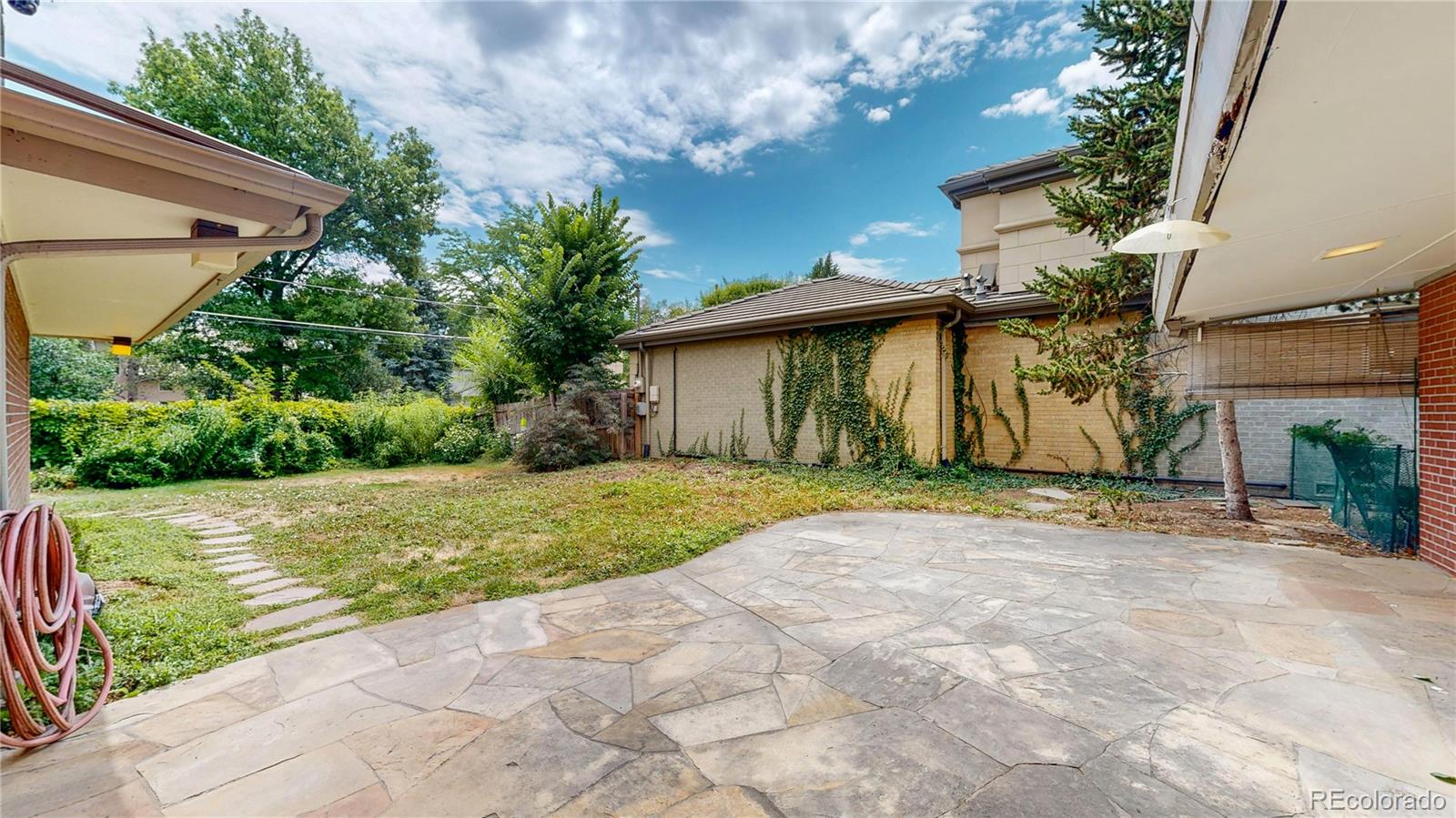 340 Clermont St Pkwy