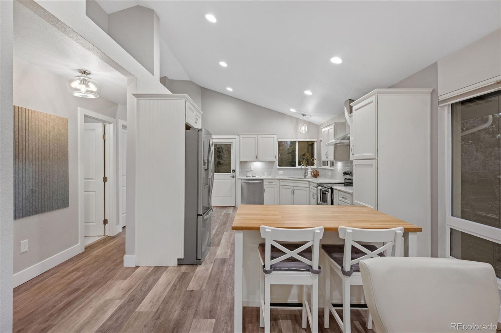 6350 S Greenwood Street