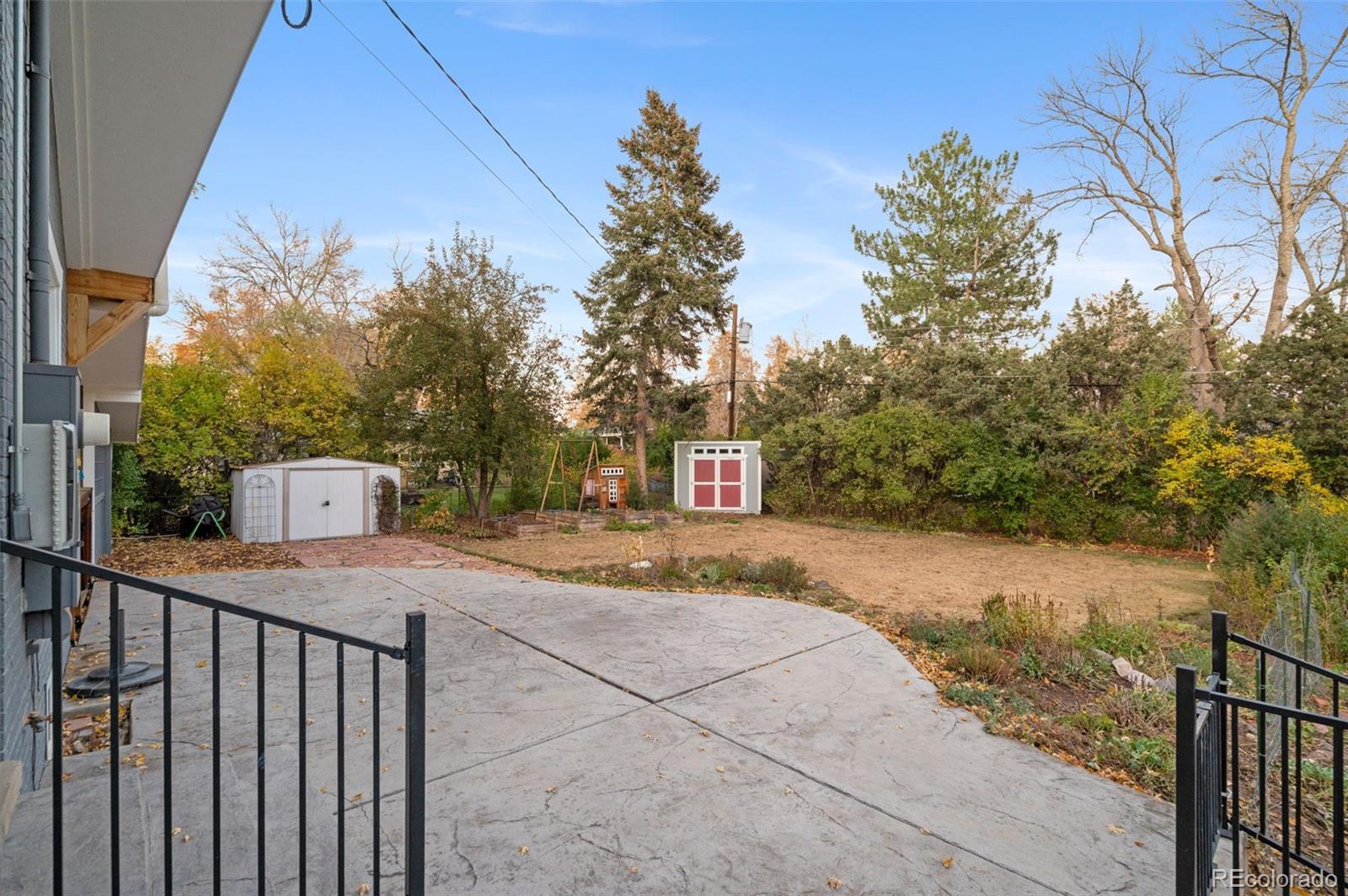 6350 S Greenwood Street