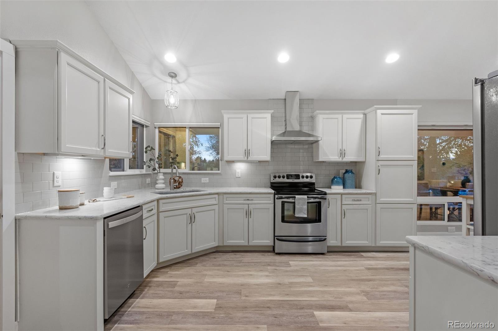 6350 S Greenwood Street