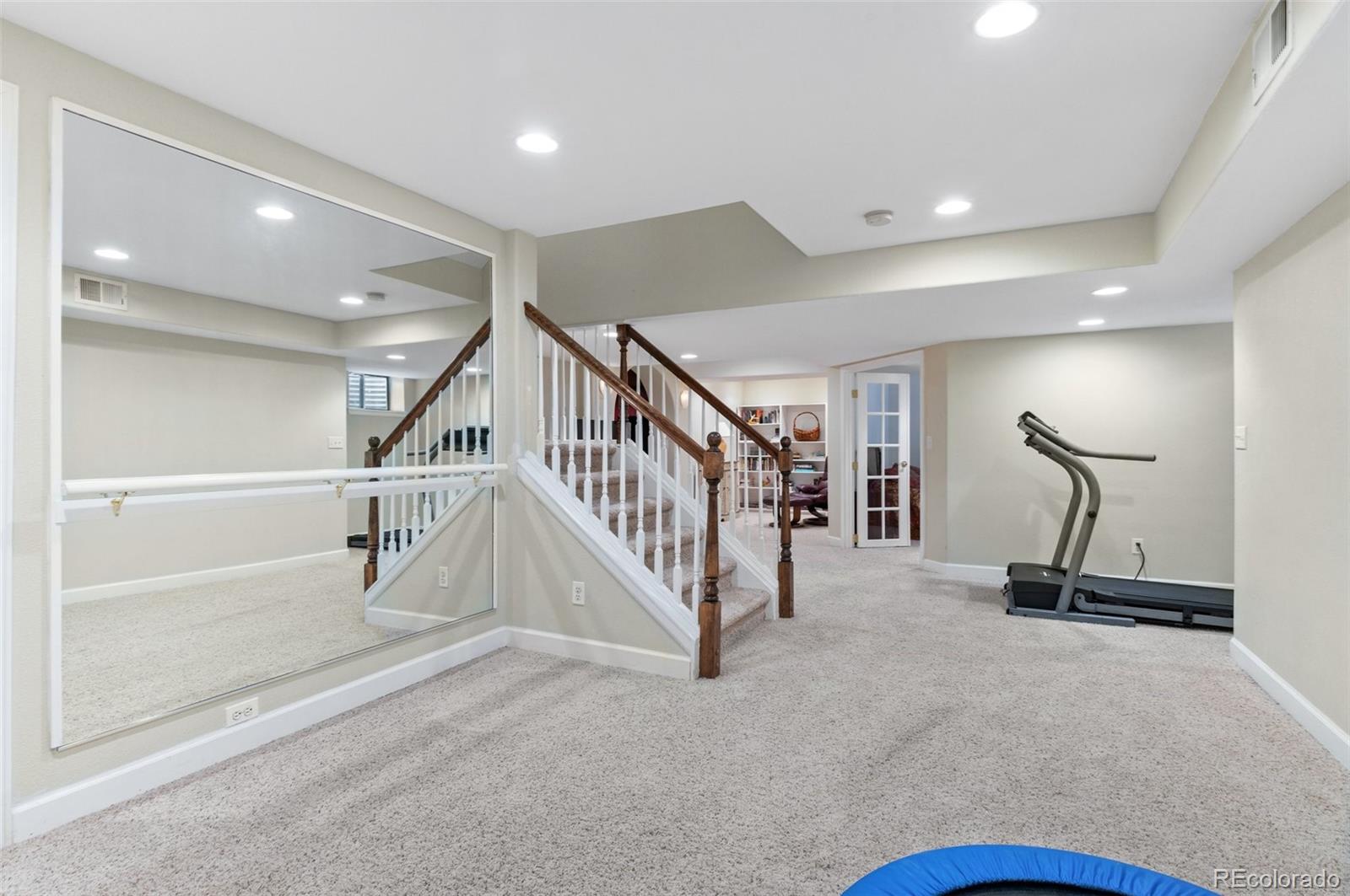 2032 W Nantucket Court