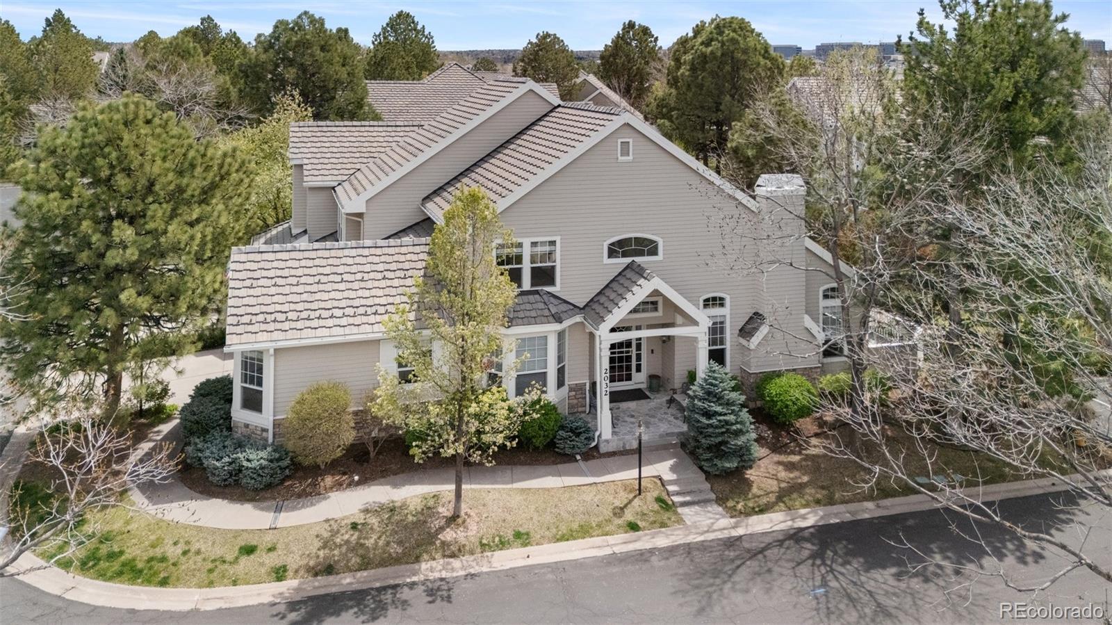 2032 W Nantucket Court