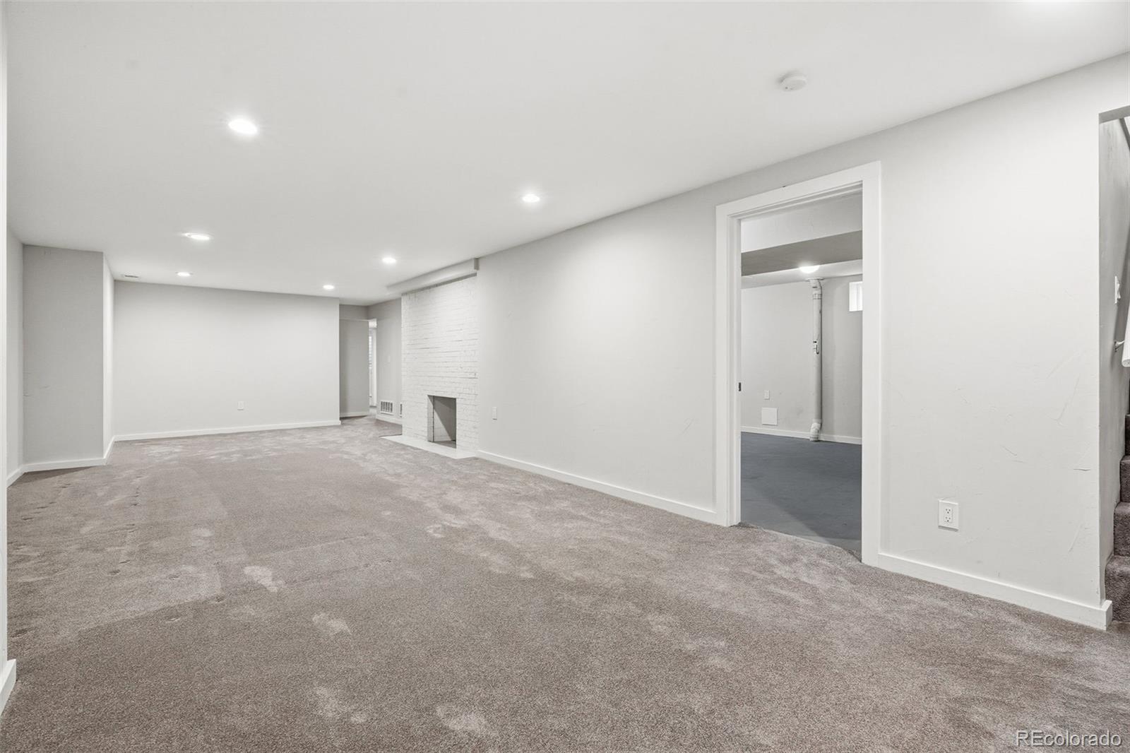 2195 Crabtree Drive