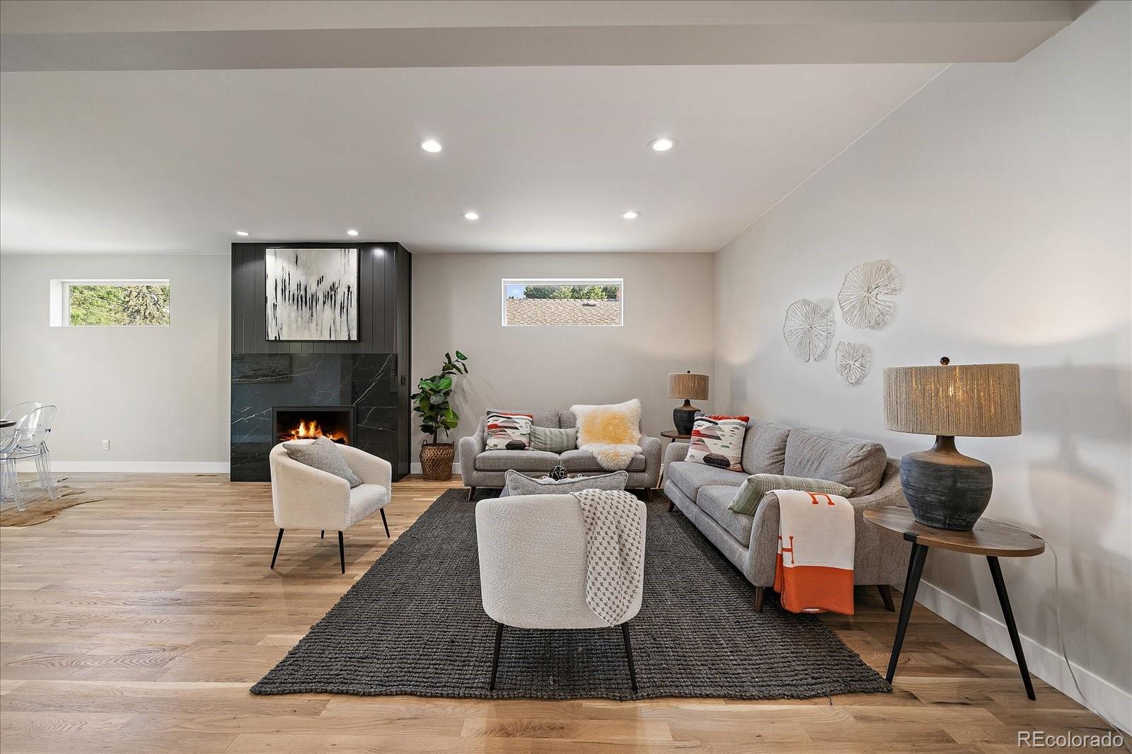 5838 S Louthan Street