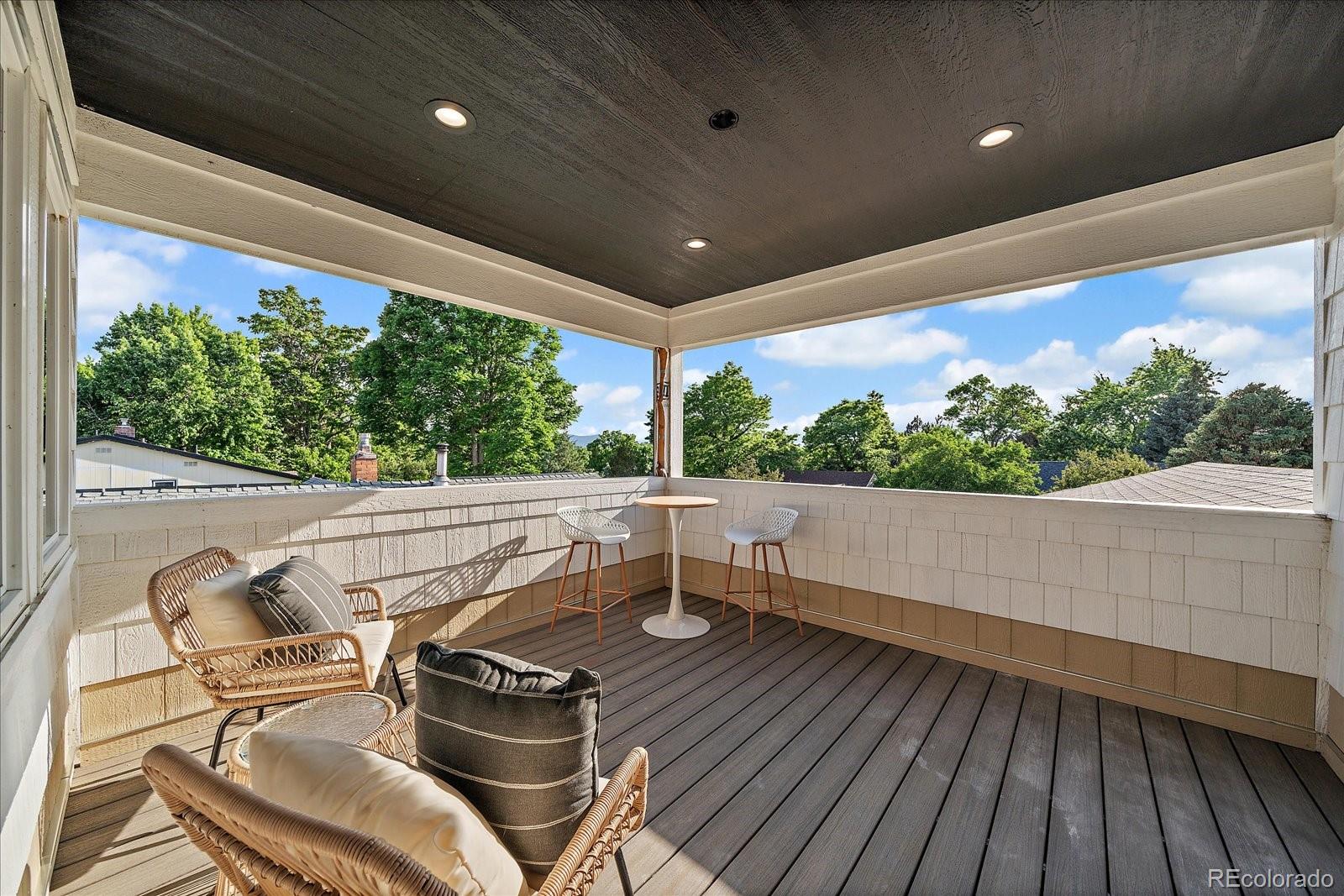 5838 S Louthan Street