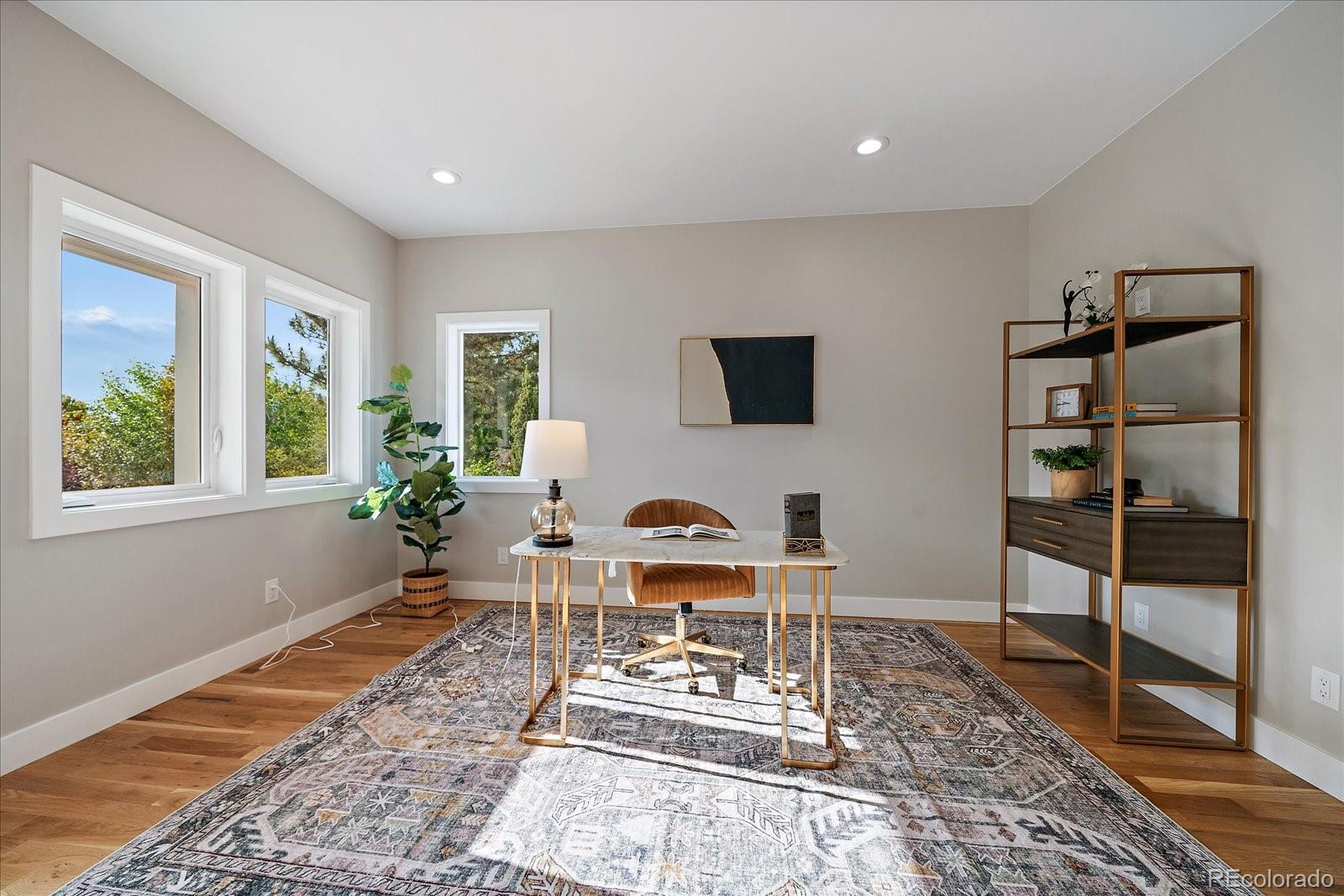 5838 S Louthan Street