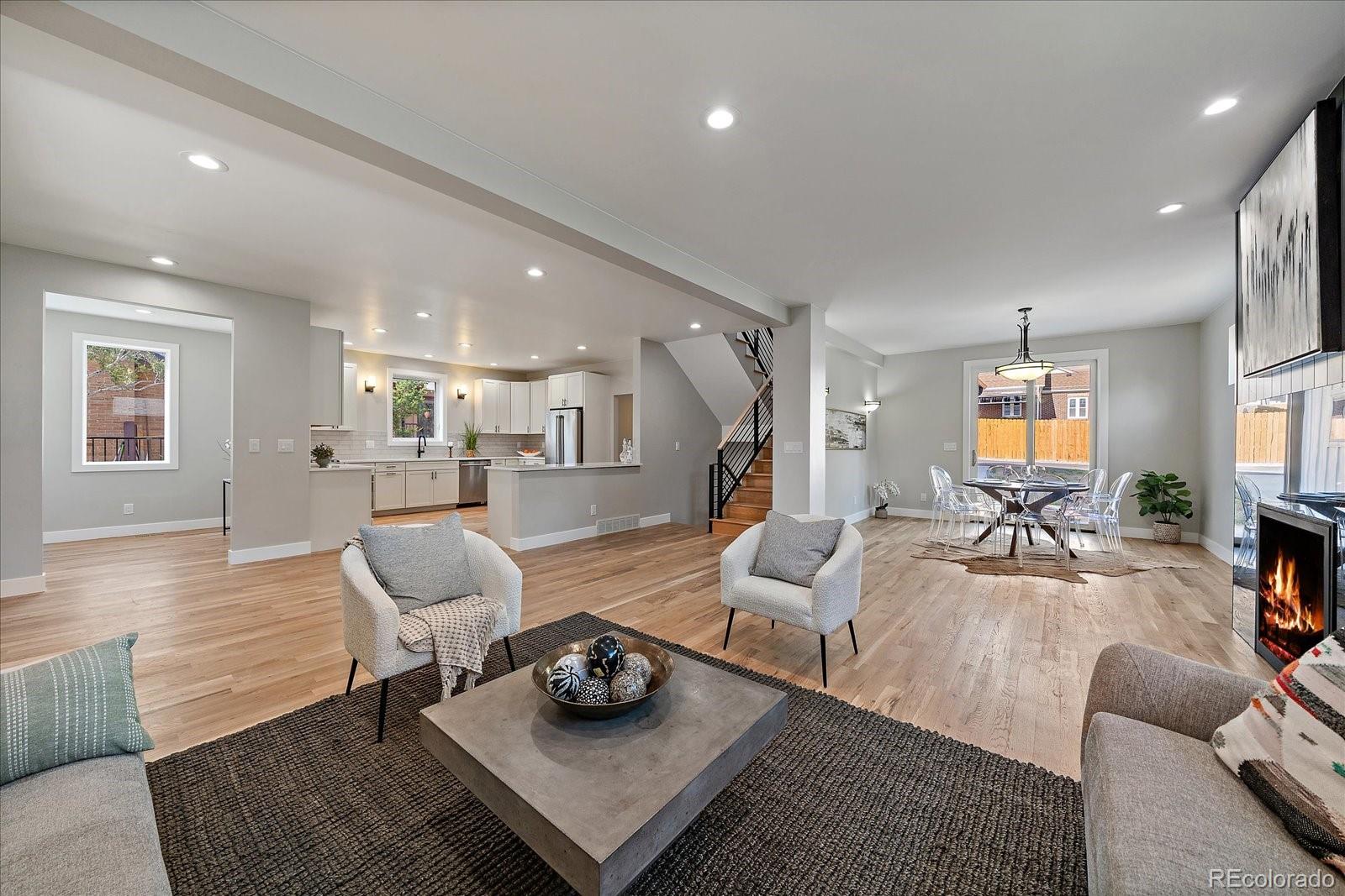 5838 S Louthan Street