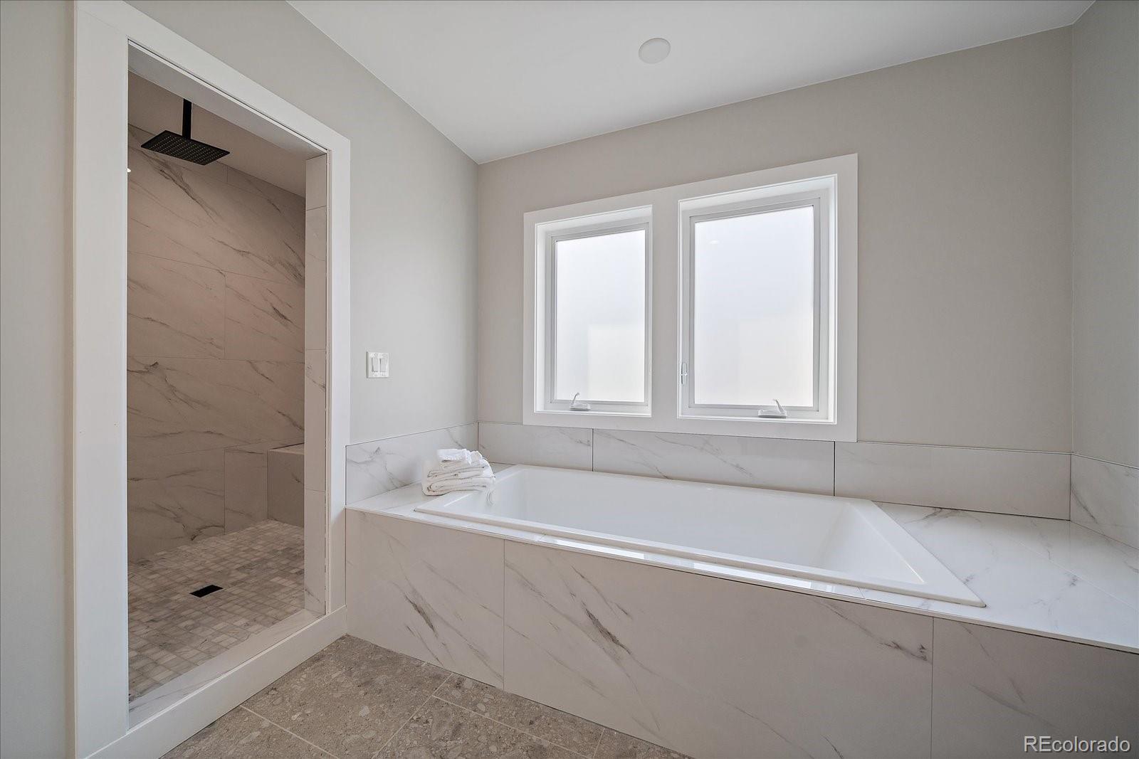 5838 S Louthan Street