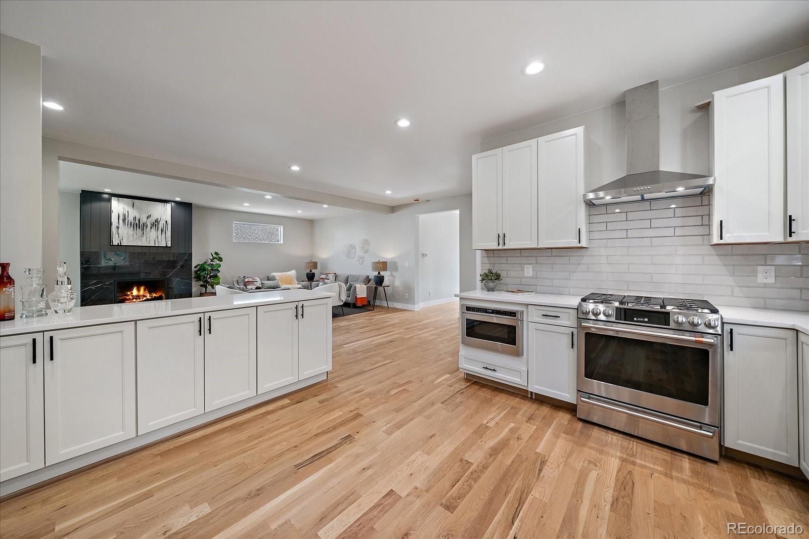 5838 S Louthan Street